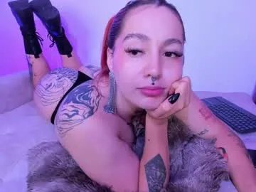 annika_03 on Chaturbate