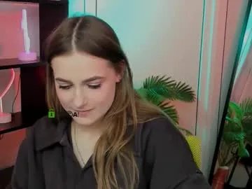 aria_moo on Chaturbate