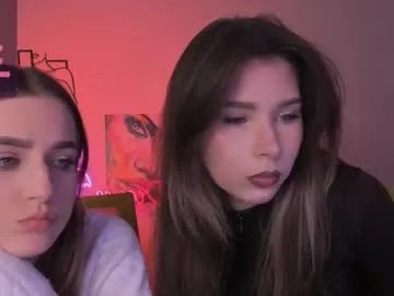 aria_moo on Chaturbate