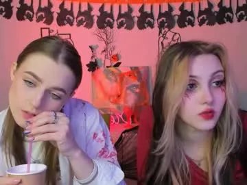 aria_moo on Chaturbate