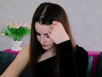 arielstonks_lovee on Chaturbate