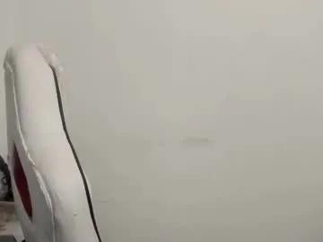 Freechat artsyandcraftsy_ on Chaturbate