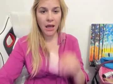 Freechat artsyandcraftsy_ on Chaturbate