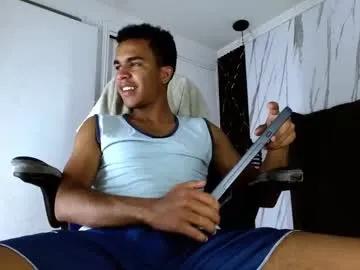 Freechat aston_vera on Chaturbate