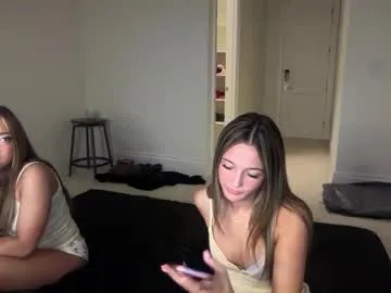 Freechat avaowenss on Chaturbate