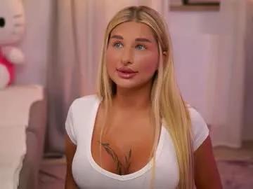 Freechat avashay on Chaturbate