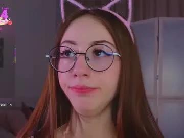 avrillemell from Chaturbate