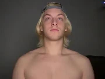 axaxax0axax on Chaturbate 