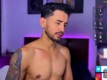 axelking13 from Chaturbate