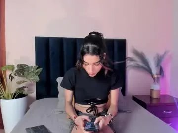 aylastonne from Chaturbate