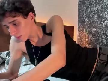 Admire sweet slut Azulyfucsia azulyfucsia from Chaturbate