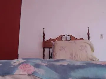 Freechat bayonette_black on Chaturbate