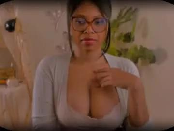 bellablakes18 on Chaturbate 