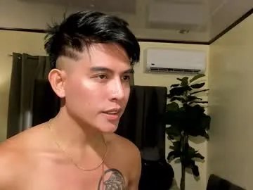 bentlyfuck on Chaturbate