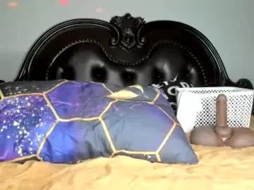 Freechat bigbuttsarena on Chaturbate