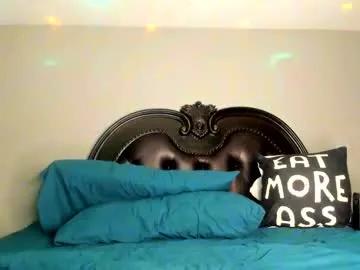 Freechat bigbuttsarena on Chaturbate