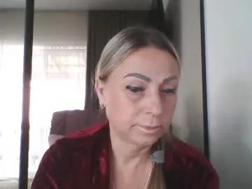 blondkitti on Chaturbate 