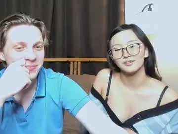 blossomandbee on Chaturbate