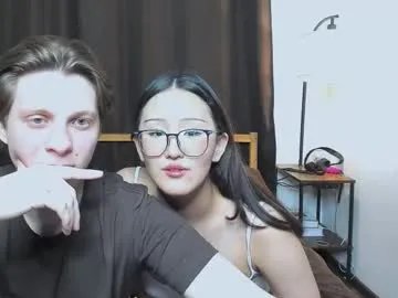 blossomandbee on Chaturbate