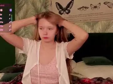 booozekirs_ on Chaturbate