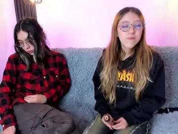 Freechat briarandblair on Chaturbate