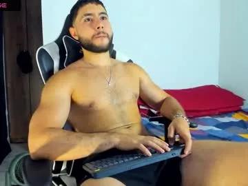 bryan_oficials on Chaturbate