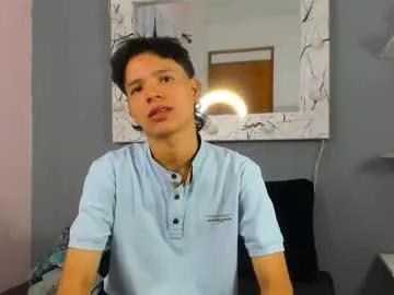 Freechat camillo_virgil on Chaturbate