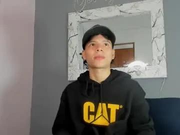 Freechat camillo_virgil on Chaturbate