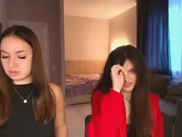 caressyourself on Chaturbate