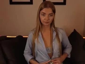 carriebradshawww from Chaturbate