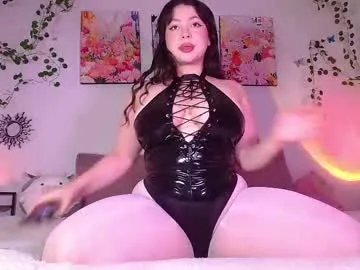 Freechat cattaleya002 on Chaturbate