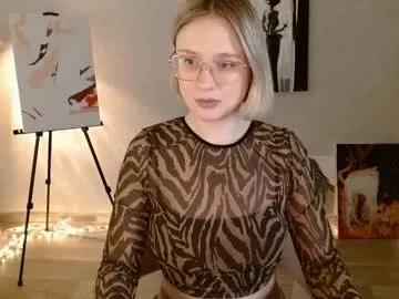 charming_beauty on Chaturbate