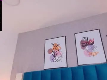 Freechat cheneelllorens on Chaturbate