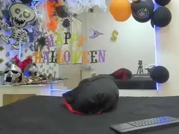 Freechat choreythaiylor on Chaturbate