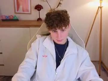 Private crisp1n on Chaturbate