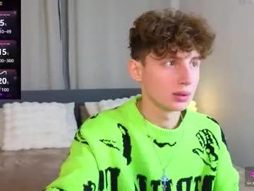 Private crisp1n on Chaturbate