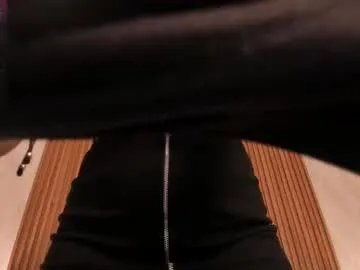 Freechat dalia_alissa on Chaturbate