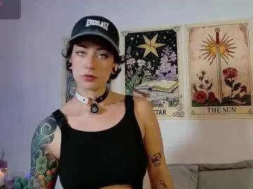 Freechat dan_universe on Chaturbate