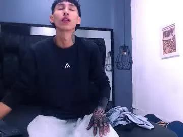 daniel_delux_ from Chaturbate