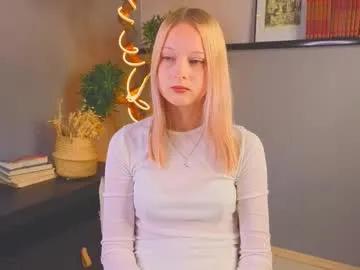 Freechat darceyheyd on Chaturbate
