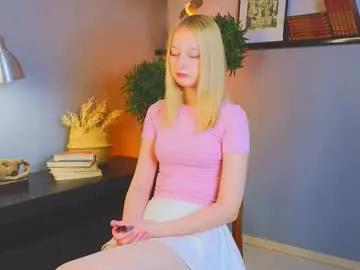 Freechat darceyheyd on Chaturbate