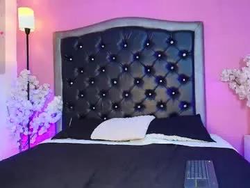 Freechat davel_svetla on Chaturbate