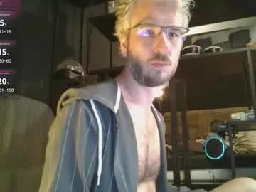 deebo1987 on Chaturbate 
