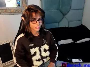 Freechat dereck_manson on Chaturbate
