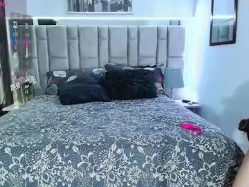 Freechat divinepearl on Chaturbate