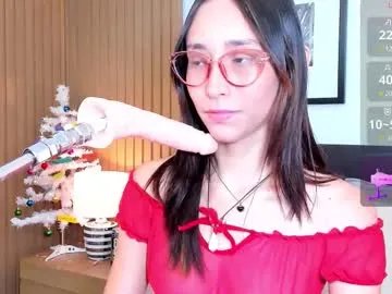 Freechat doll_bella_ on Chaturbate