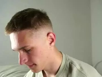 Freechat dustyn_fox on Chaturbate