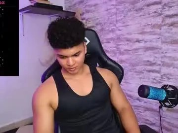 edward__clarck on Chaturbate