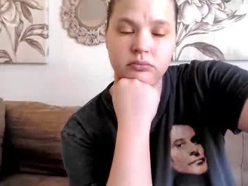 elinah_hanile from Chaturbate