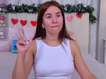 ellaander on Chaturbate 